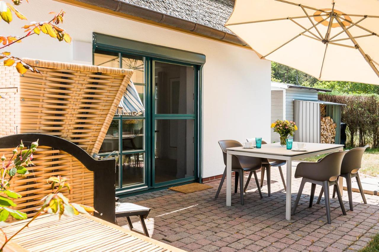An De Duen Villa Dierhagen Exteriör bild